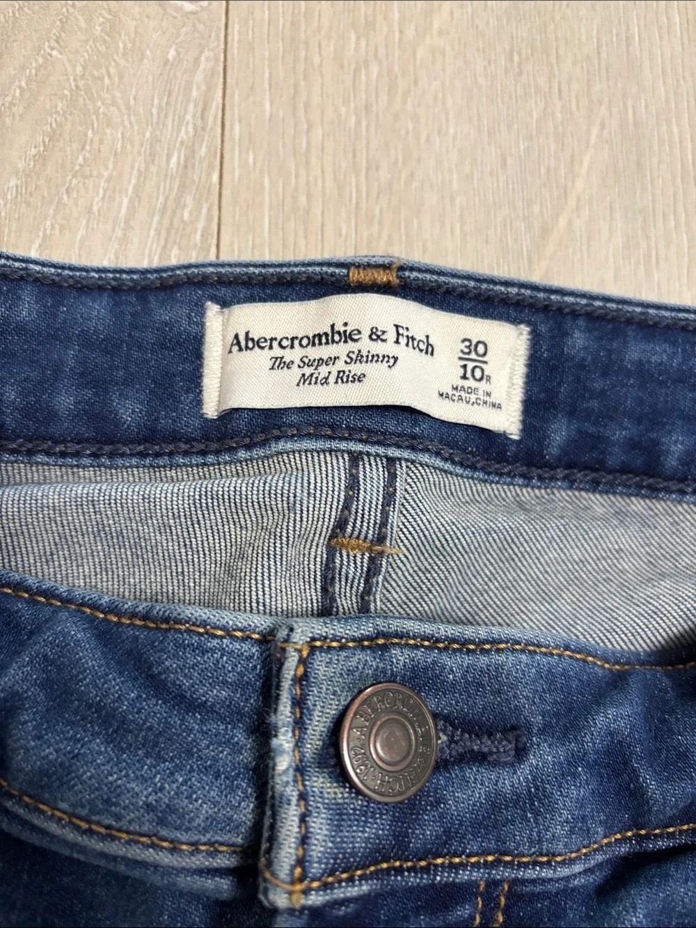🔥BUNDLESALE Ladies 10 Abercrombie & Fitch Super Skinny Mid Rise Jeans